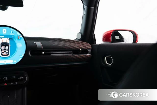 MINI JCW id 3920601 из Китая 17