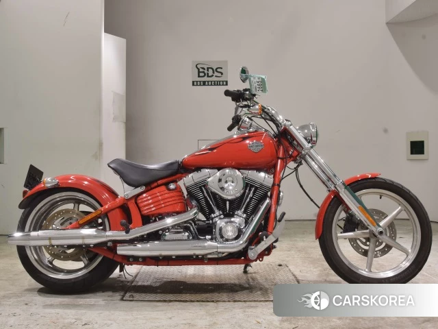 Проданный Harley-Davidson Rocker C FXCWC1580 2010 из Японии, фото 2
