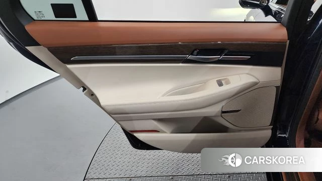 Genesis G90 id 4672157 из Кореи 17