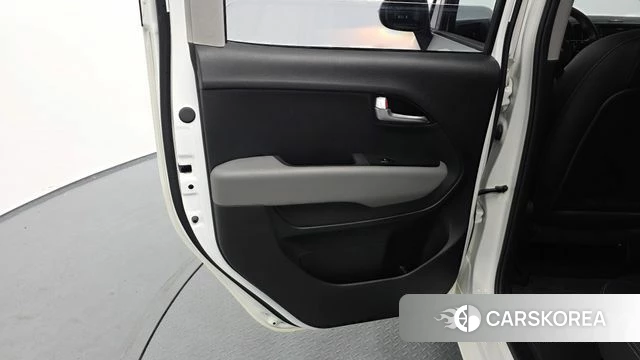 Kia The New Kia Ray EV id 4681909 из Кореи 17