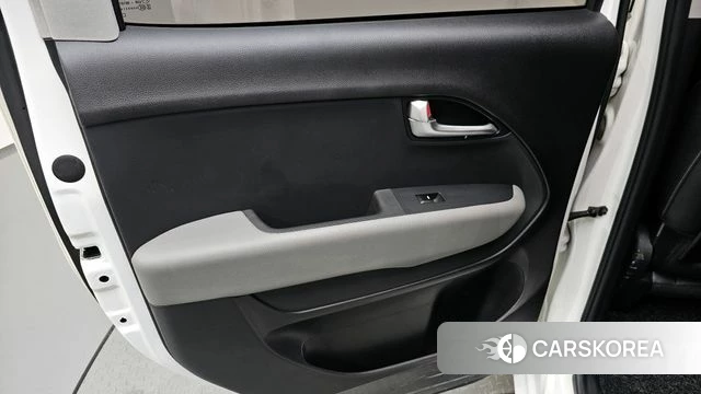 Kia The New Kia Ray id 4494543 из Кореи 17
