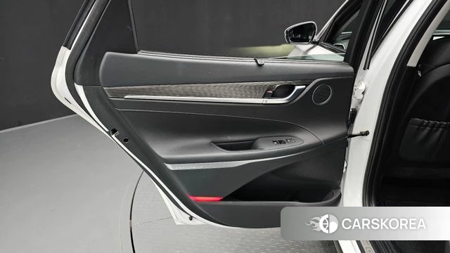 Hyundai Grandeur IG Hybrid id 4944001 из Кореи 17
