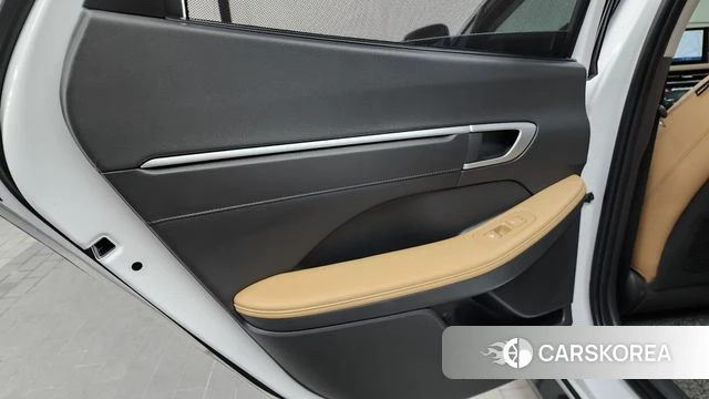 Hyundai Sonata D Edge Hybrid (DN8) id 4421601 из Кореи 17