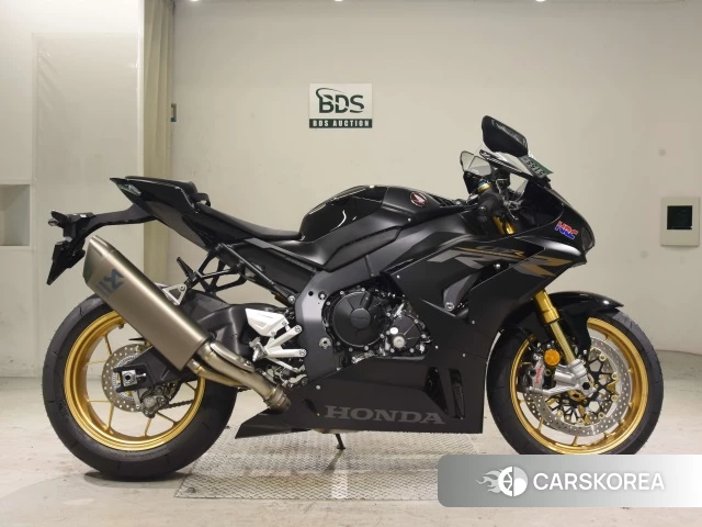Проданный Honda CBR1000RR-R FIREBLADE SP 2024 из Японии