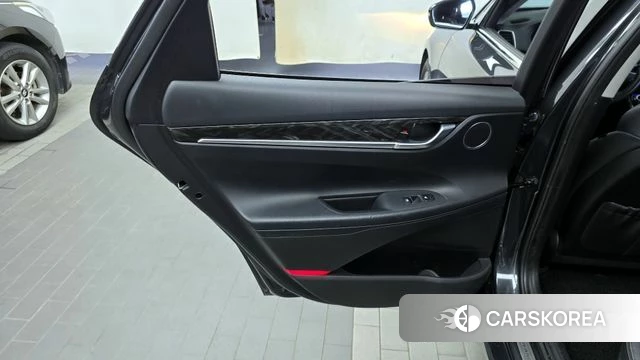 Hyundai Grandeur IG id 4390383 из Кореи 17
