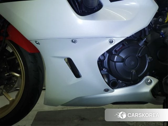 Yamaha YZF-R7 id 4182796 из Японии 17