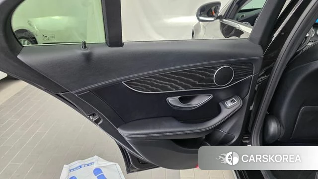 Mercedes-Benz C-Class W205 id 4746624 из Кореи 17