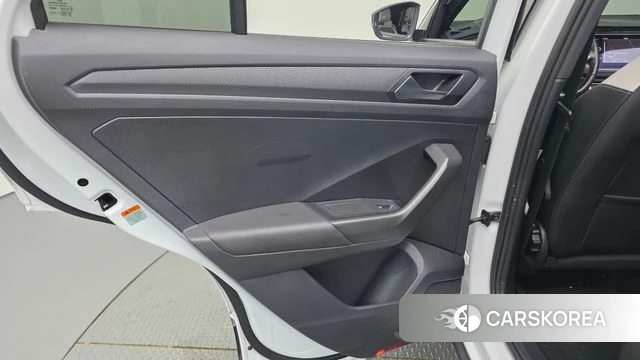 Volkswagen T-Roc id 4344050 из Кореи 17