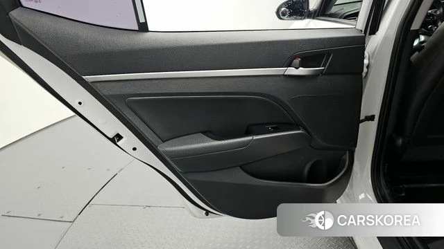 Hyundai The New Avante AD id 4356923 из Кореи 17