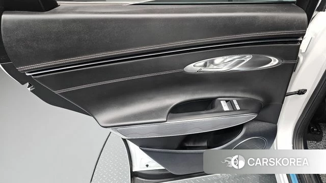 Genesis GV70 id 4691799 из Кореи 17
