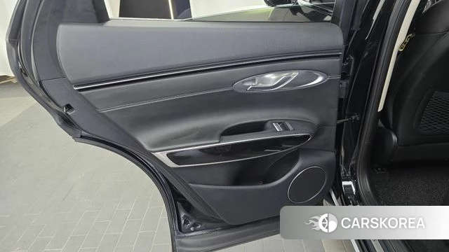 Genesis GV70 id 4506907 из Кореи 17
