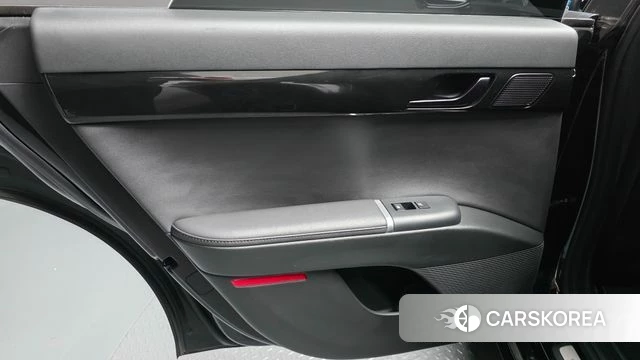 Hyundai Grandeur (GN7) id 4395132 из Кореи 17