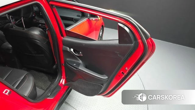 Hyundai Veloster (JS) id 4525210 из Кореи 17