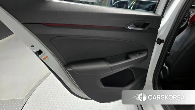 Volkswagen Golf 8th Generation id 4266851 из Кореи 17