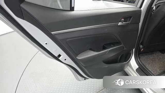 Hyundai Avante AD id 4652256 из Кореи 17