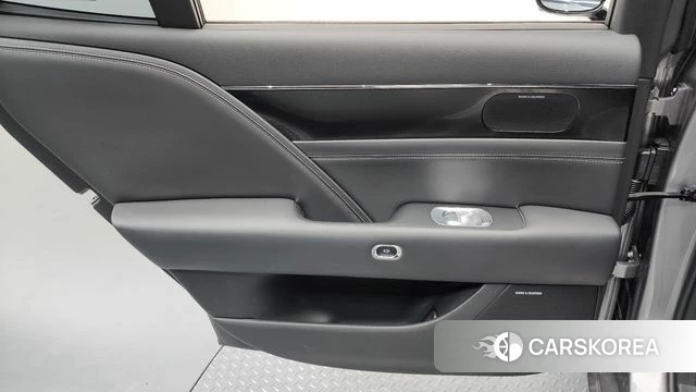 Genesis G90 (RS4) id 4475066 из Кореи 17