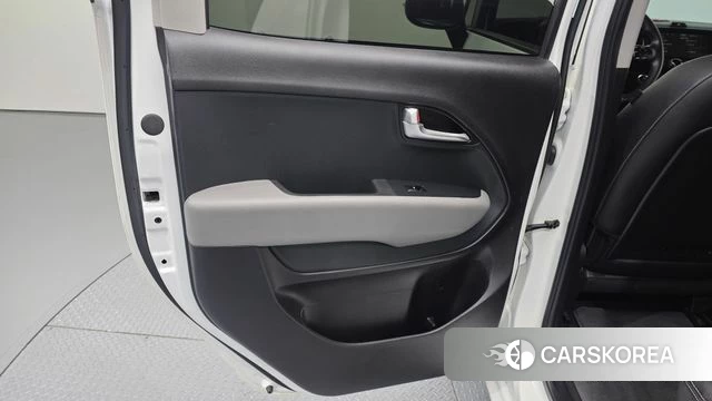 Kia The New Kia Ray id 4711358 из Кореи 17