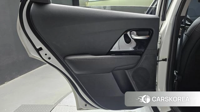 Kia The New Niro id 4836685 из Кореи 17