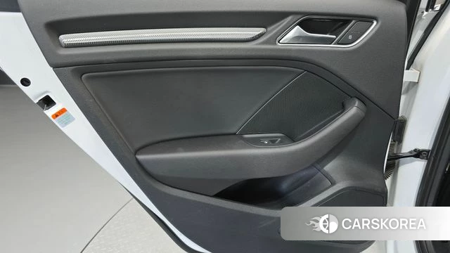 Audi New A3 id 4836431 из Кореи 17