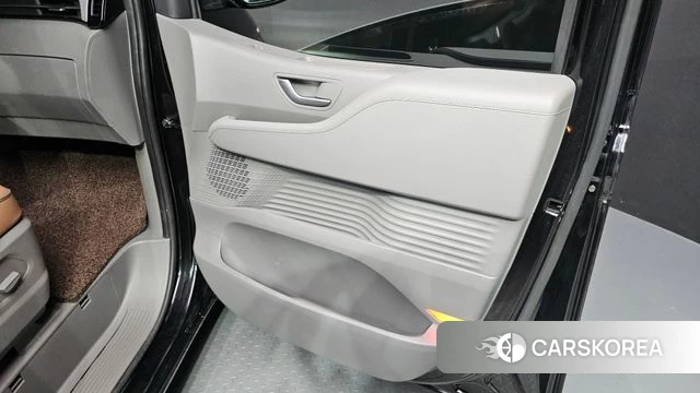Hyundai Staria id 4501396 из Кореи 17
