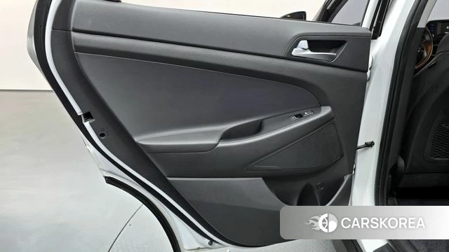 Hyundai All New Tucson id 4188383 из Кореи 17