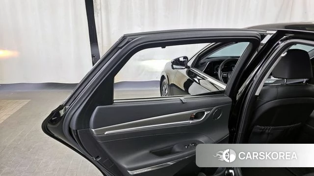 Hyundai The New Grandeur IG Hybrid id 4244916 из Кореи 17
