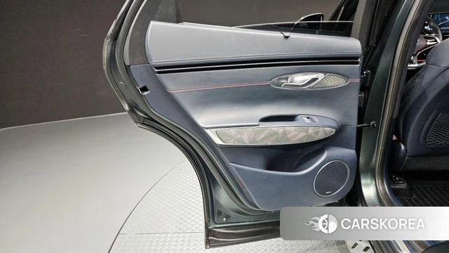 Genesis GV70 id 4688489 из Кореи 17