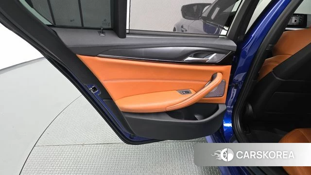 BMW M5 (F90) id 4775714 из Кореи 17