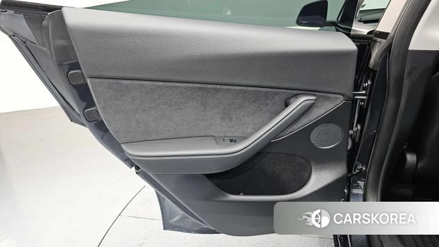 Tesla Model Y id 4456225 из Кореи 17