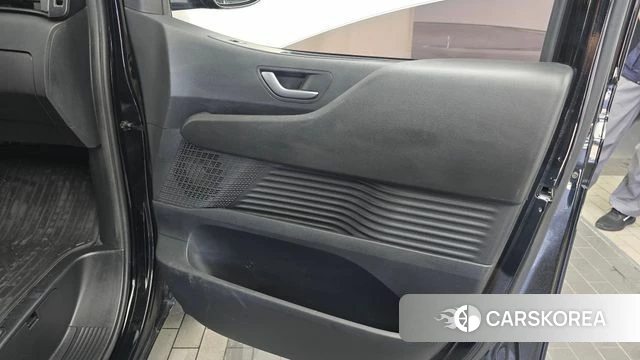 Hyundai Staria id 4657254 из Кореи 17