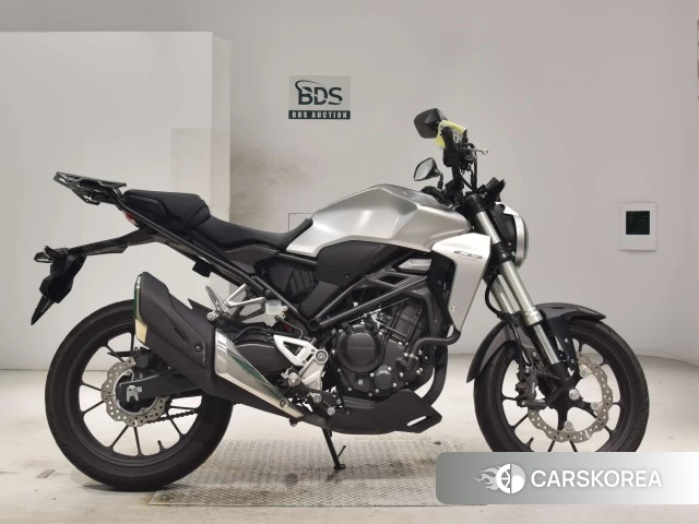 Проданный Honda CB250R 2018 из Японии