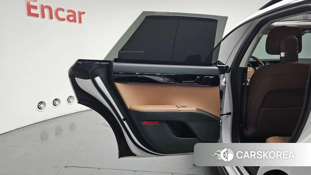 Hyundai Grandeur Hybrid (GN7) id 4230587 из Кореи 17