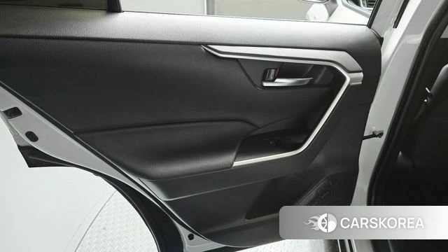 Toyota RAV4 5th Generation id 4266096 из Кореи 17