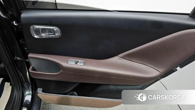 Hyundai Ionic 6 id 4494669 из Кореи 17