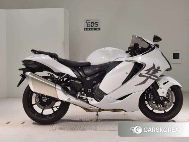 Проданный Suzuki GSX1300R HAYABUSA 2022 из Японии, фото 2