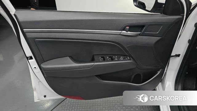 Hyundai The New Avante AD id 4637816 из Кореи 17