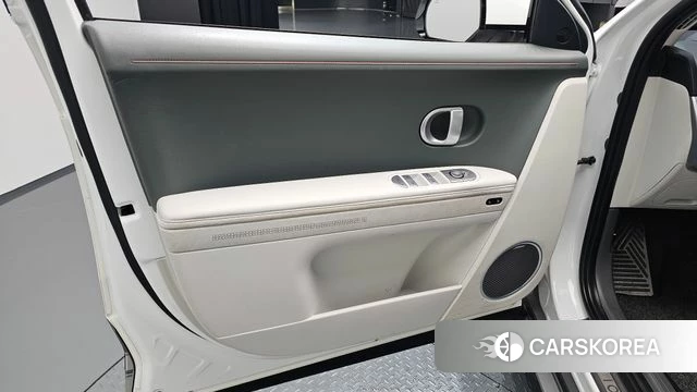 Hyundai Ionic 5 id 4745362 из Кореи 17