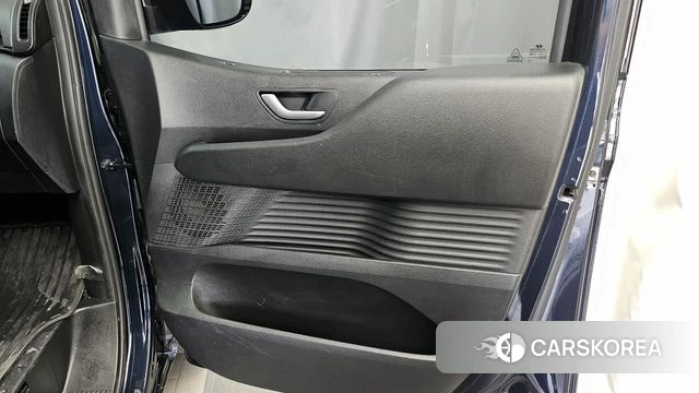 Hyundai Staria id 4308247 из Кореи 17