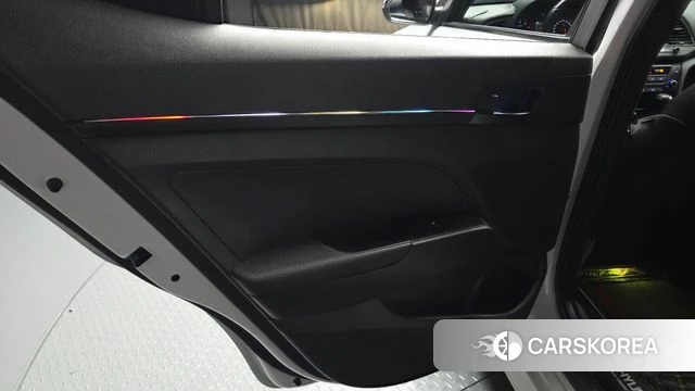 Hyundai Avante AD id 4286385 из Кореи 17