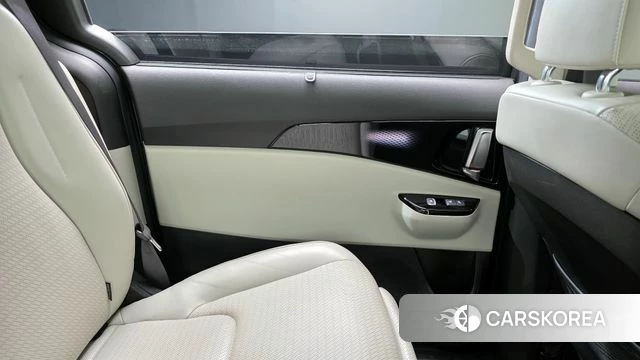 Kia Carnival 4th generation id 4370976 из Кореи 17