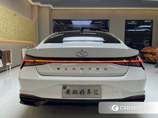 Hyundai Elantra id 4320949 из Китая 17