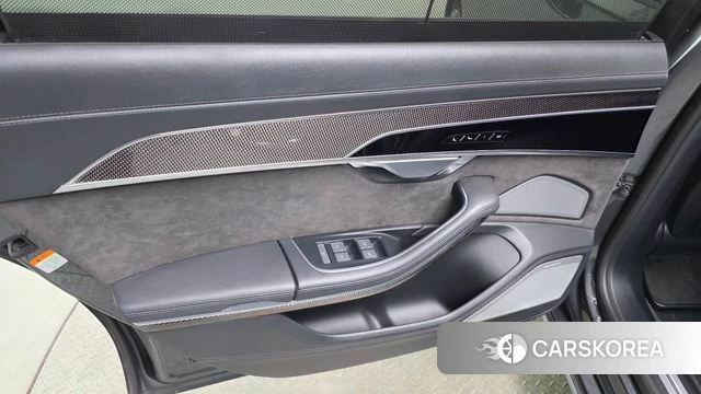 Audi S8 (D5) id 4624816 из Кореи 17