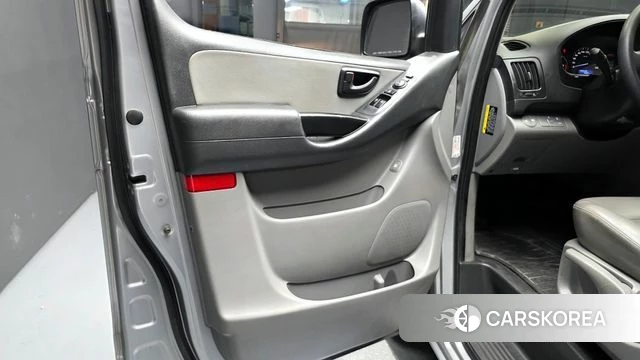 Hyundai Grand Starex id 4311110 из Кореи 17