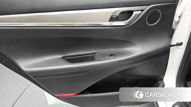 Hyundai The New Grandeur IG id 4401631 из Кореи 17