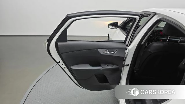 Kia The New K3 2nd generation id 4646637 из Кореи 17