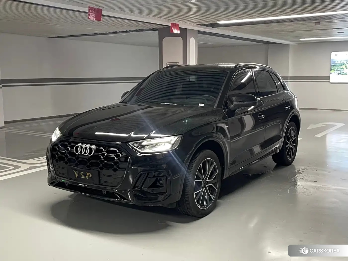 Audi Q5L id 4547504 из Китая 17