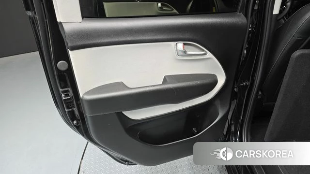 Kia The New Kia Ray id 4186010 из Кореи 17