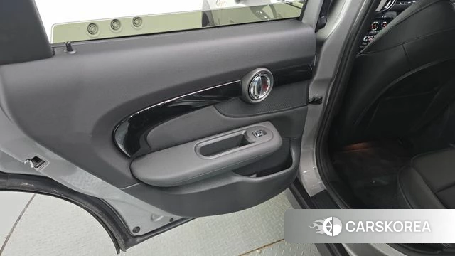 Mini Cooper Clubman id 4422124 из Кореи 17