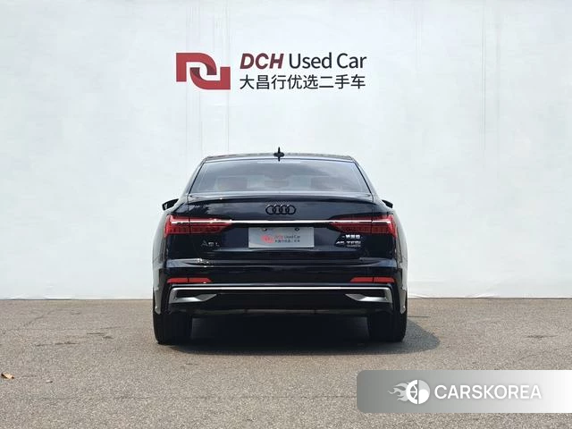 Audi A6L id 4299706 из Китая 17