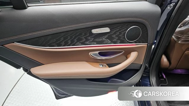 Mercedes-Benz E-Class W213 id 4523817 из Кореи 17